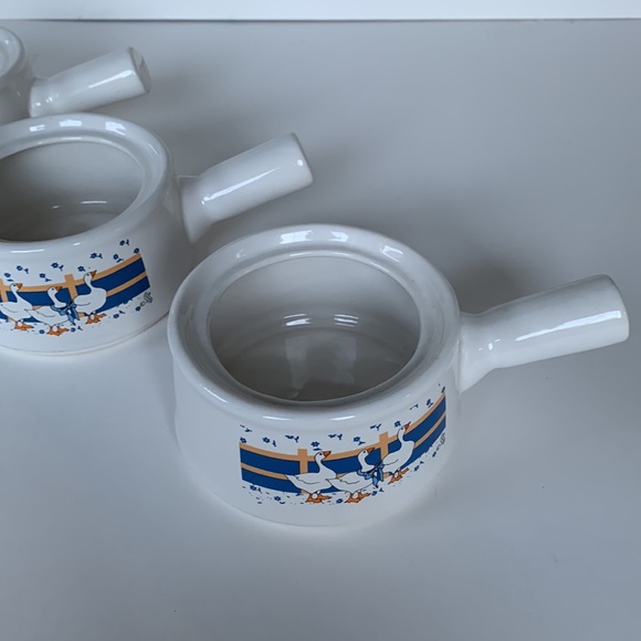 Set of Blue Ribbon Duck/Goose Soup Bowls - Picture 3 of 7